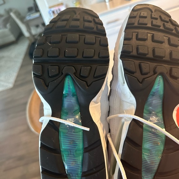 Nike Air Max 95 white and pink 👟 - Picture 4 of 4